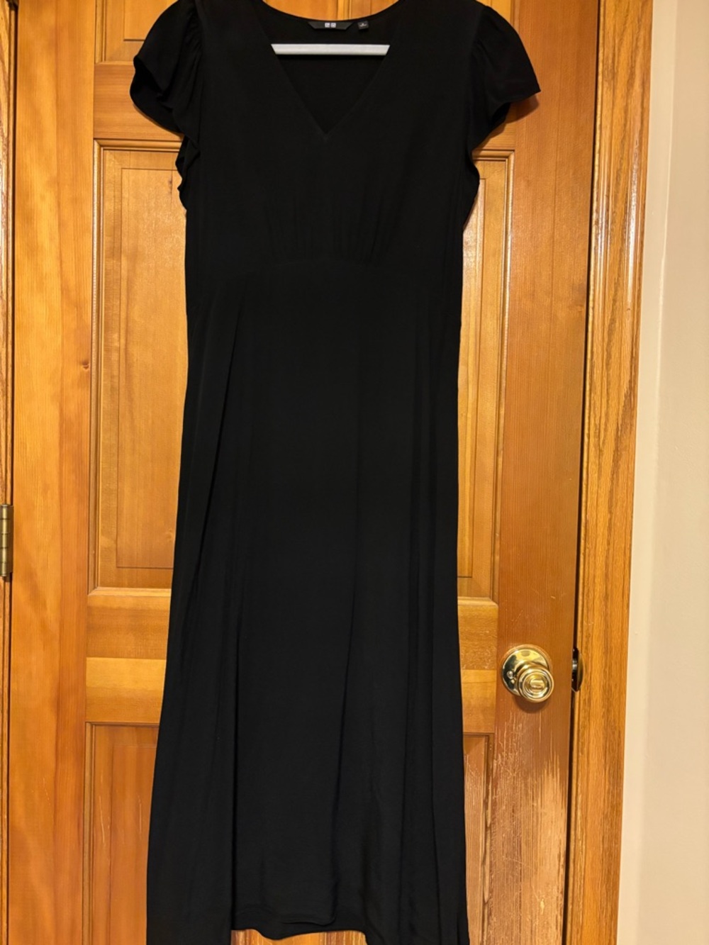 Unique V Neck black midi dress with cap sleepers